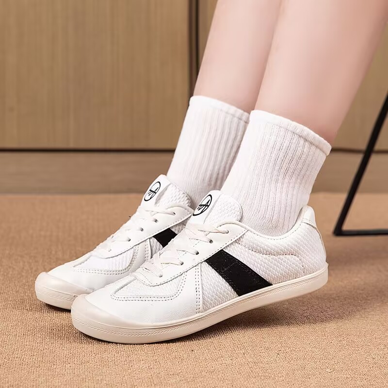 Sepatu Olahraga Wanita Mewah K - Women Shoes Tennis ulasan dan harga