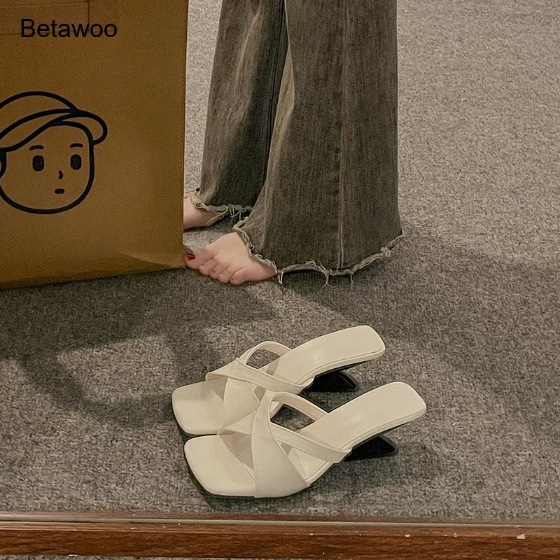 Sandal Wanita Hak Blok Melengk - Ankle Strap Heels ulasan dan harga